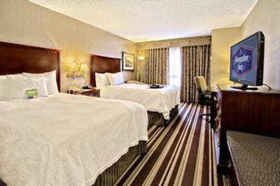 фото отеля Hampton Inn & Suites Memphis - Beale Street