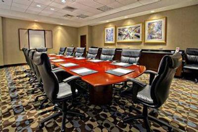 фото отеля Hampton Inn & Suites Memphis - Beale Street