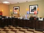 фото отеля Hampton Inn Youngstown North