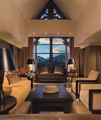 фото отеля Four Seasons Resort Whistler