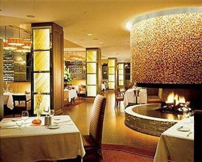 фото отеля Four Seasons Resort Whistler