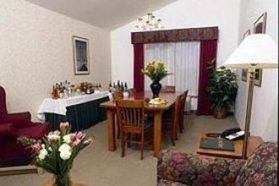 фото отеля Inn Gig Harbor
