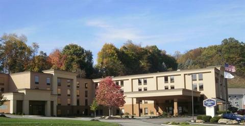 фото отеля Hampton Inn Pittsburgh - McKnight Rd.