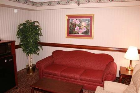 фото отеля Hampton Inn Pittsburgh - McKnight Rd.