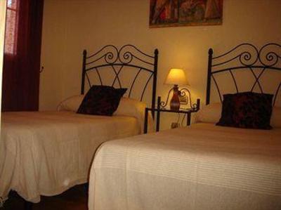 фото отеля Hostel Las Abadias Merida (Spain)