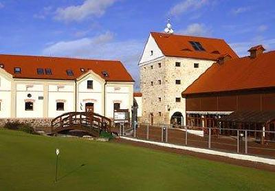 фото отеля Courtyard Pilsen