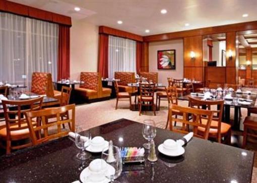 фото отеля Holiday Inn Fort Wayne-IPFW & Coliseum
