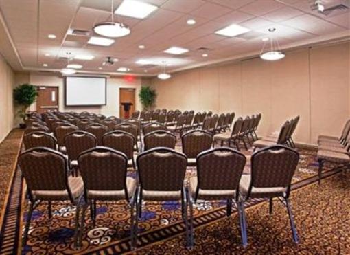 фото отеля Holiday Inn Fort Wayne-IPFW & Coliseum