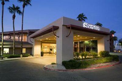 фото отеля Sheraton Phoenix Airport Hotel Tempe