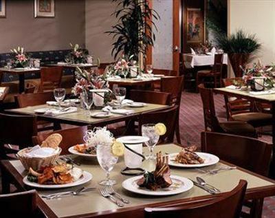 фото отеля Sheraton Phoenix Airport Hotel Tempe