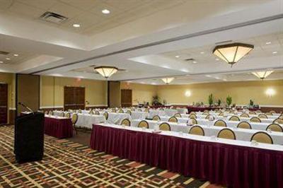 фото отеля Sheraton Phoenix Airport Hotel Tempe