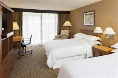 фото отеля Sheraton Phoenix Airport Hotel Tempe