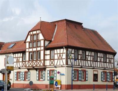 фото отеля Hotel Zum Goldenen Lamm Dudenhofen