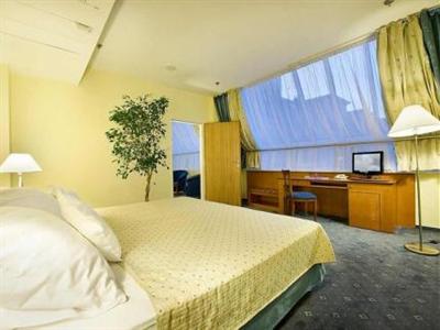 фото отеля Ramada Prague City Centre