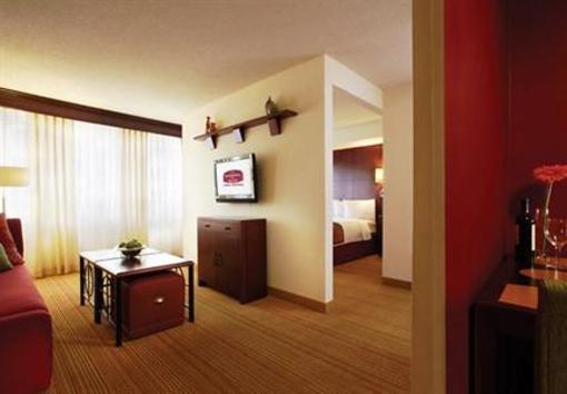 фото отеля Residence Inn London Downtown