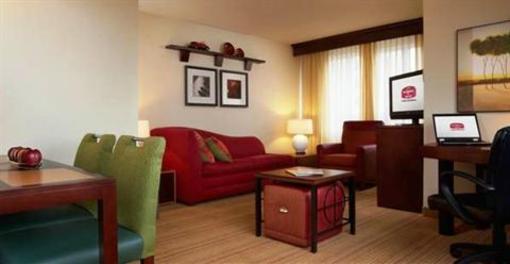 фото отеля Residence Inn London Downtown