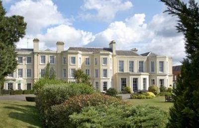 фото отеля Burnham Beeches Hotel