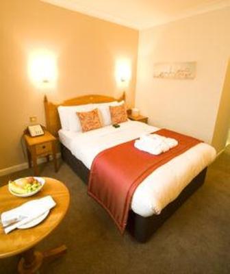 фото отеля Burnham Beeches Hotel