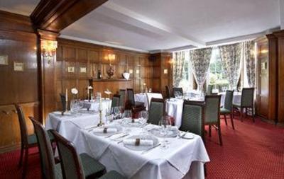 фото отеля Burnham Beeches Hotel