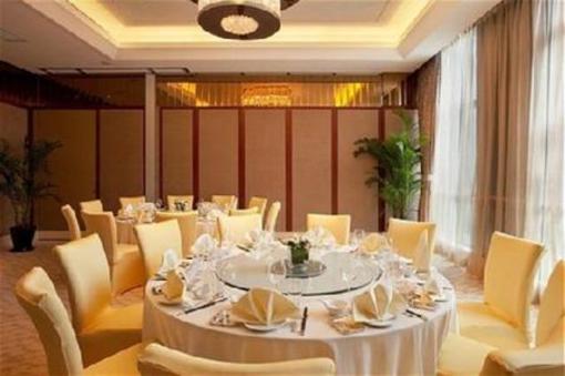 фото отеля Holiday Inn Hangzhou CBD