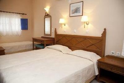 фото отеля Kykladonisia Hostel Fira