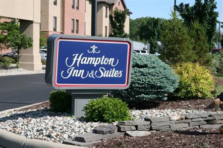 фото отеля Hampton Inn and Suites Toledo-North
