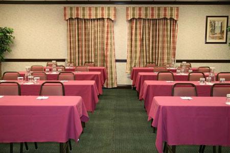 фото отеля Hampton Inn and Suites Toledo-North
