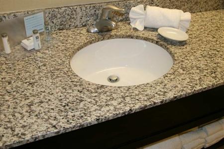 фото отеля Hampton Inn and Suites Toledo-North