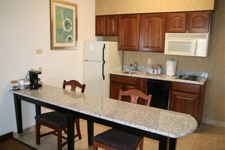 фото отеля Hampton Inn and Suites Toledo-North