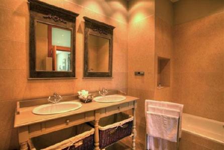 фото отеля Hotel Villa Marcilla