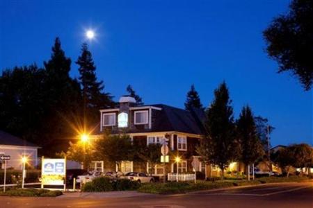 фото отеля BEST WESTERN Elm House Inn