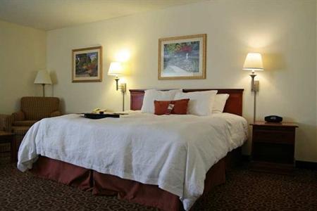 фото отеля Hampton Inn Lincoln - Heritage Park