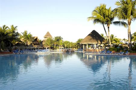 фото отеля Be Live Canoa