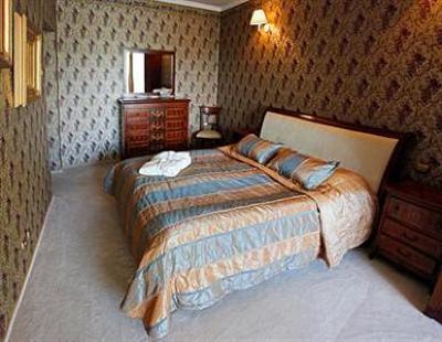 фото отеля Russ Hotel
