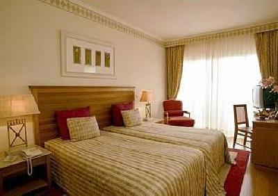 фото отеля Quinta Do Estreito Hotel Camara de Lobos