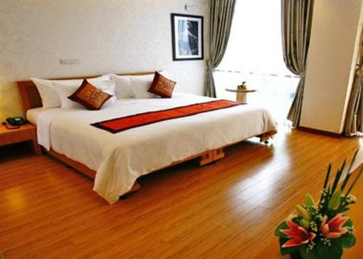 фото отеля Tam Hotel