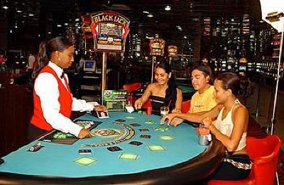 фото отеля Holiday Beach Hotel & Casino