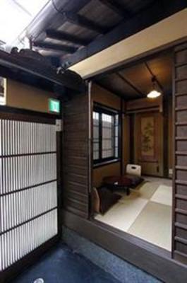 фото отеля Machiya Residence Inn Suzaku Fushizome-an