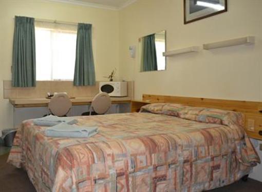 фото отеля Sturt Motel