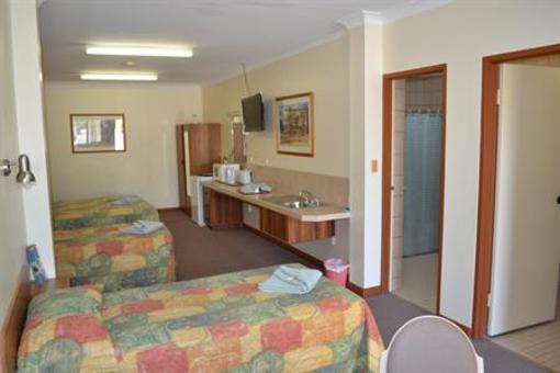фото отеля Sturt Motel