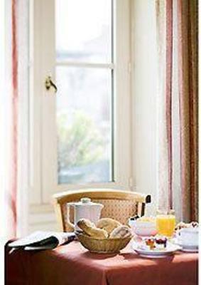фото отеля Mercure Rennes Place de Bretagne