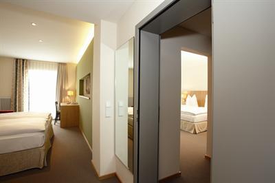 фото отеля Hotel Falken