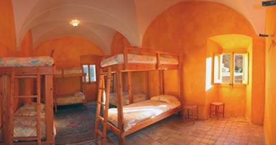 фото отеля CEL - (Centre Ecologic Ilemena) Hostel