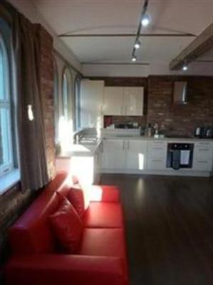фото отеля Base Serviced Apartments - Sir Thomas Street