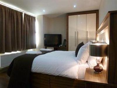 фото отеля Base Serviced Apartments - Sir Thomas Street