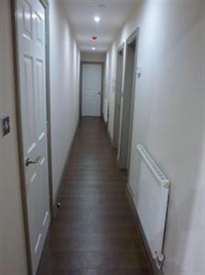 фото отеля Base Serviced Apartments - Sir Thomas Street