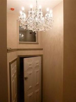 фото отеля Base Serviced Apartments - Sir Thomas Street