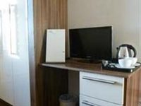 Base Serviced Apartments - Sir Thomas Street