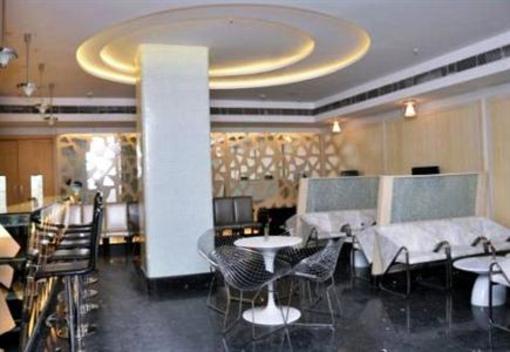 фото отеля Lineage Hotel