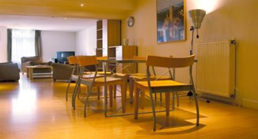 фото отеля The Amber Apartment